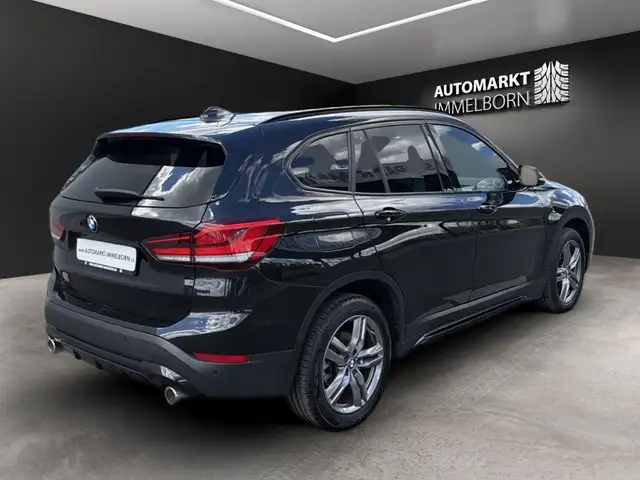 BMW X1 view 6
