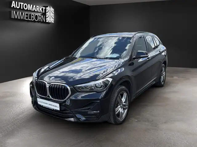 BMW X1 view 3