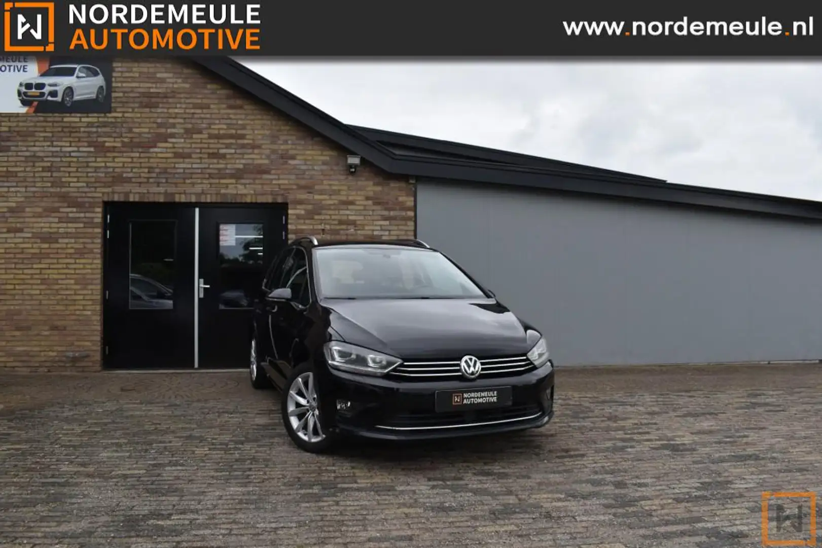 Volkswagen Golf Sportsvan 1.4 TSI HIGHLINE, Xenon, Cruise, Camera Zwart - 1