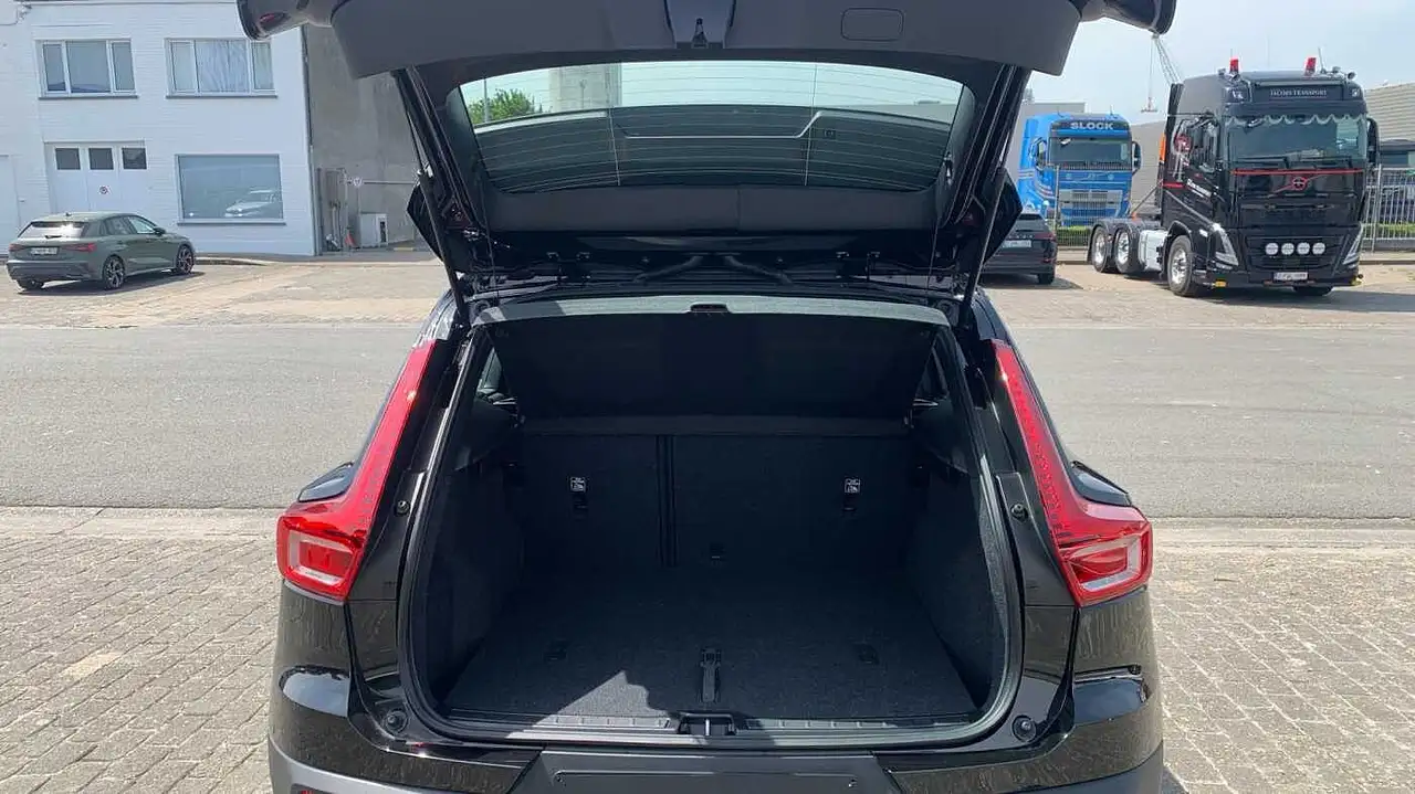 Volvo XC40 Essential B3 Mild-hybride Camera Google Adap, миниатюра 14