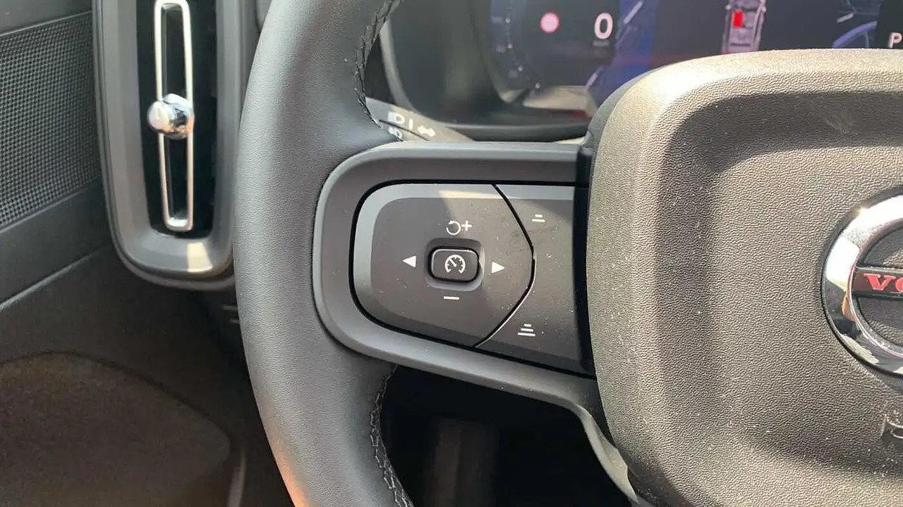 Volvo XC40 Essential B3 Mild-hybride Camera Google Adap, миниатюра 20
