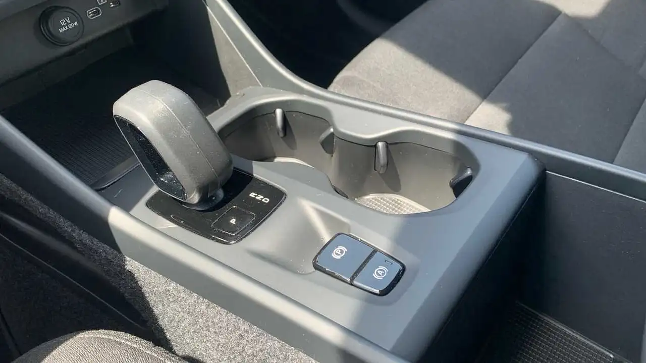 Volvo XC40 Essential B3 Mild-hybride Camera Google Adap, миниатюра 24
