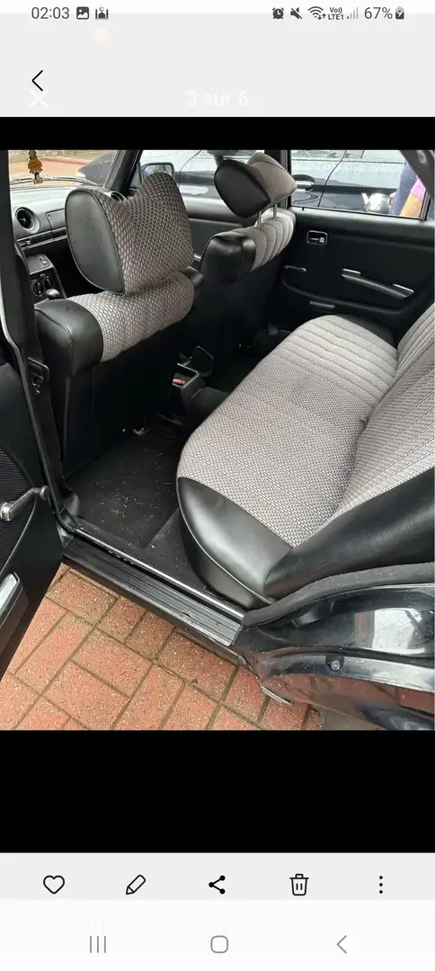 Mercedes-Benz 200 - 2