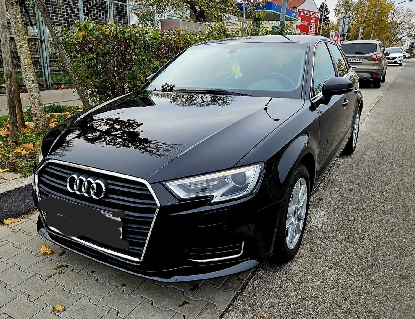 Audi A3 A3 1,0 TFSI S-tronic intense intense Schwarz - 1