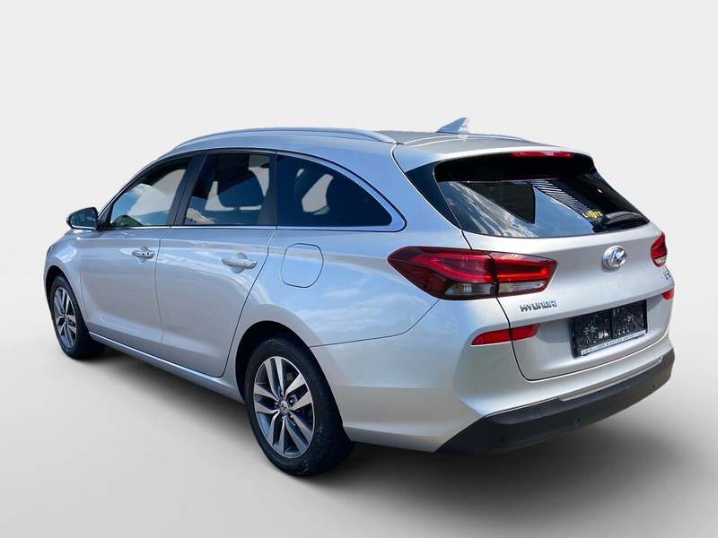 Hyundai i30 - PD Level 4 1,6 CRDi DCT c0k44 — photo 5