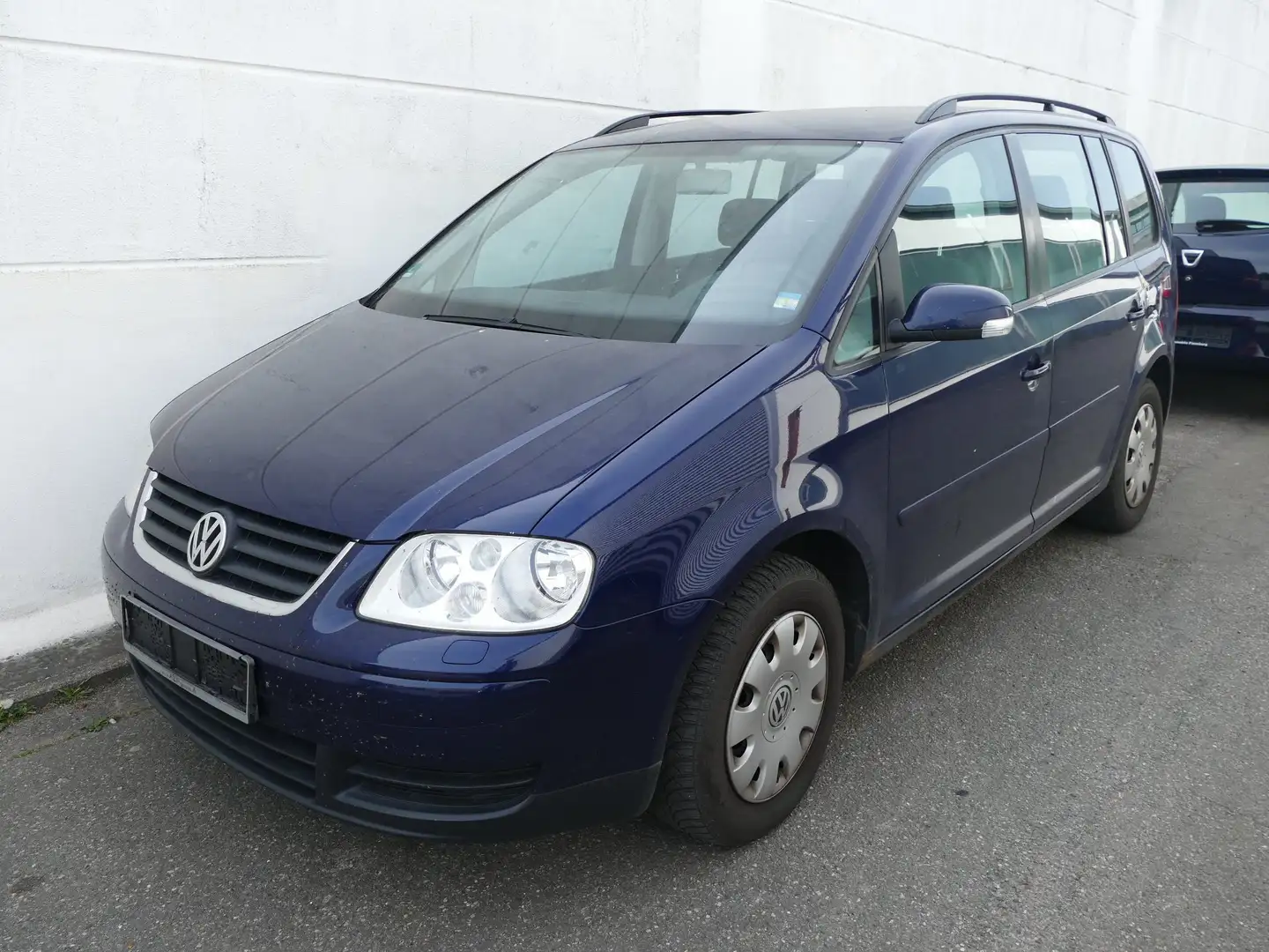 Volkswagen Touran 1.9 TDI AHK Tempomat Isofix Radio HU/AU 05/2025 Blau - 1