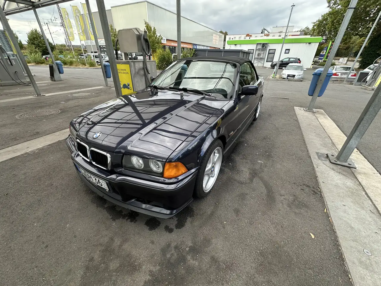 BMW E36 318i Cabrio, foto 1