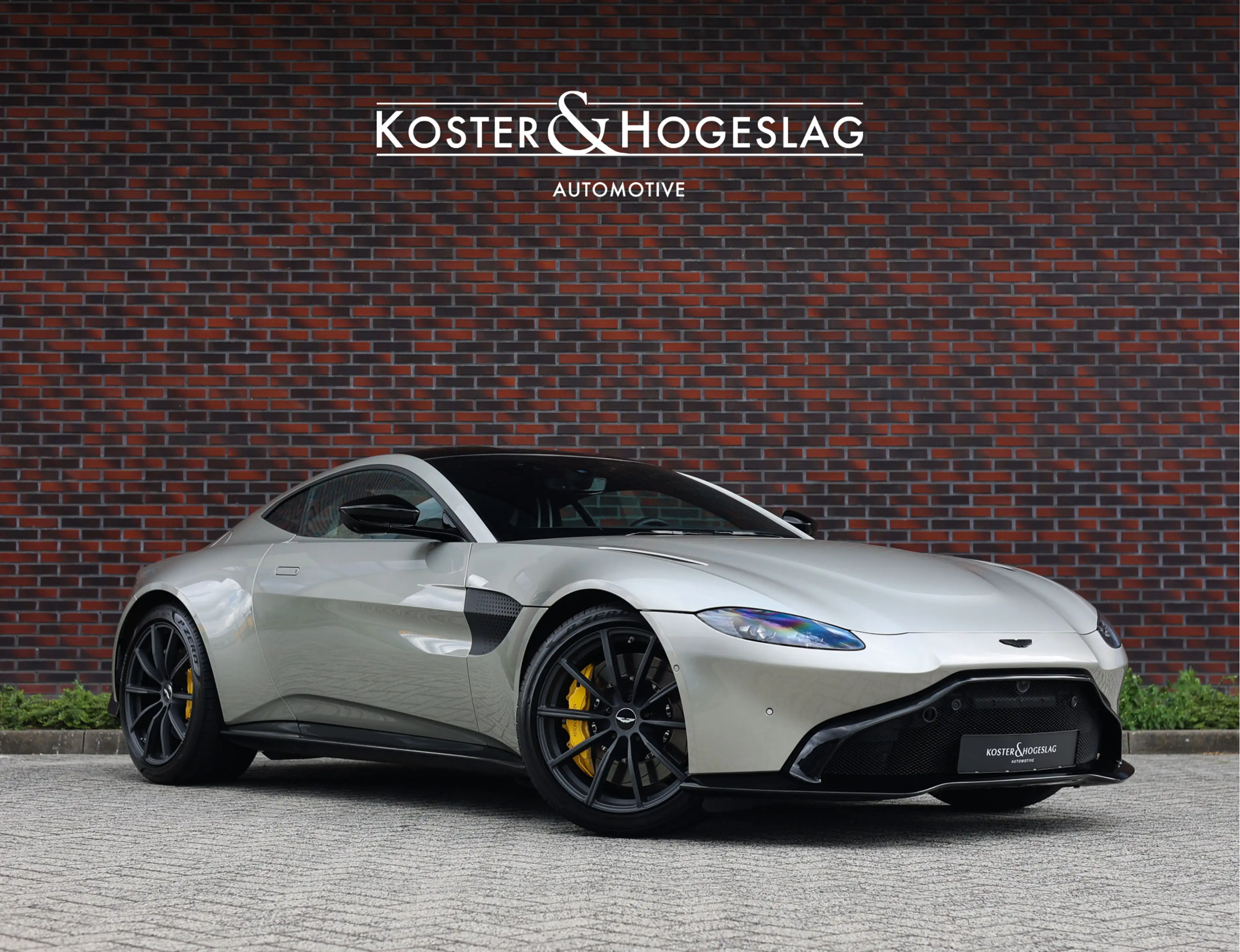 Aston Martin Vantage 4.0 V8 | Q Special - 360camera
