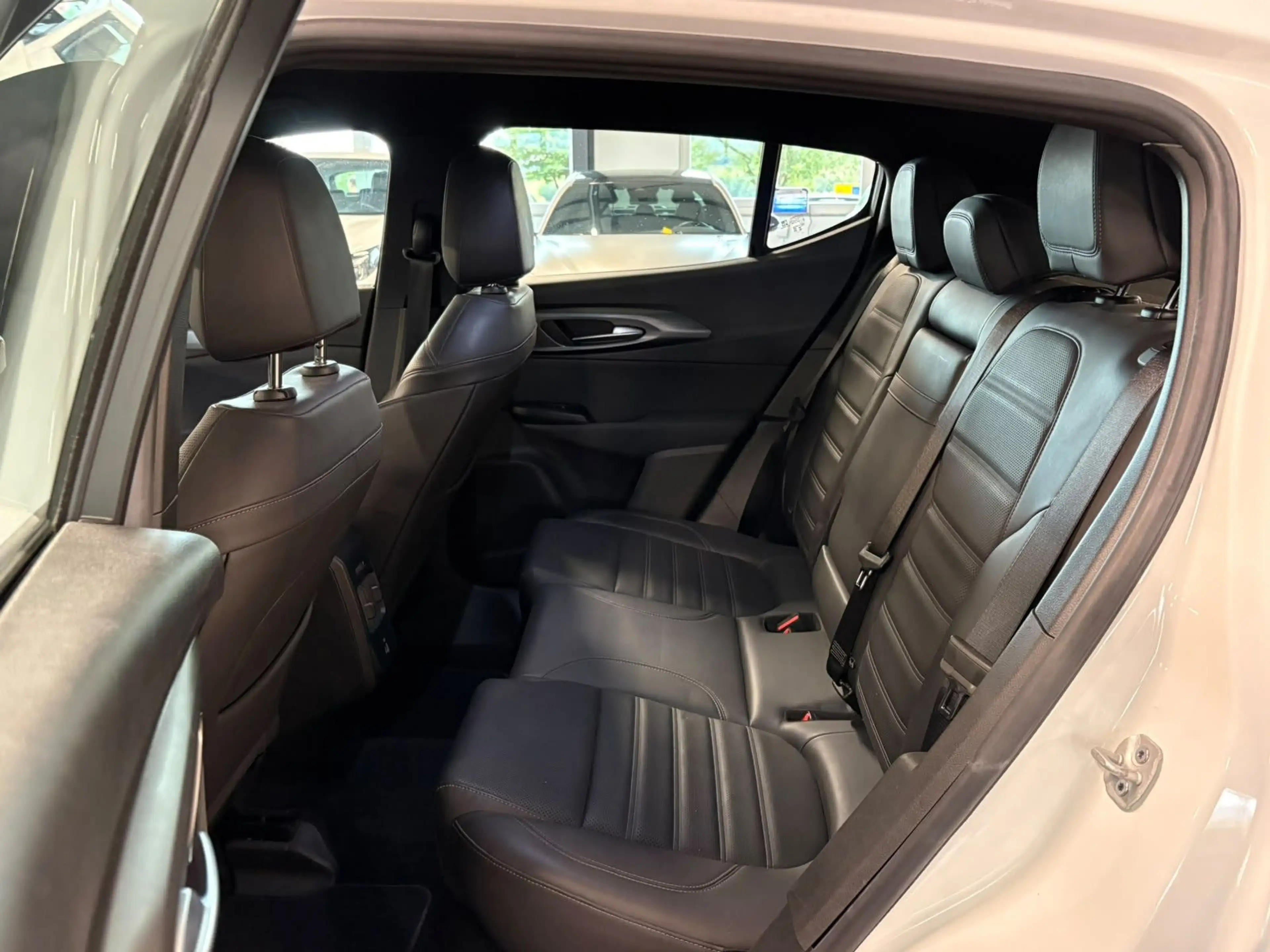 Alfa Romeo Tonale Ti MATRIX+H&K+ACC+AHK+MEMO+E.HECK+360°+ — photo 13
