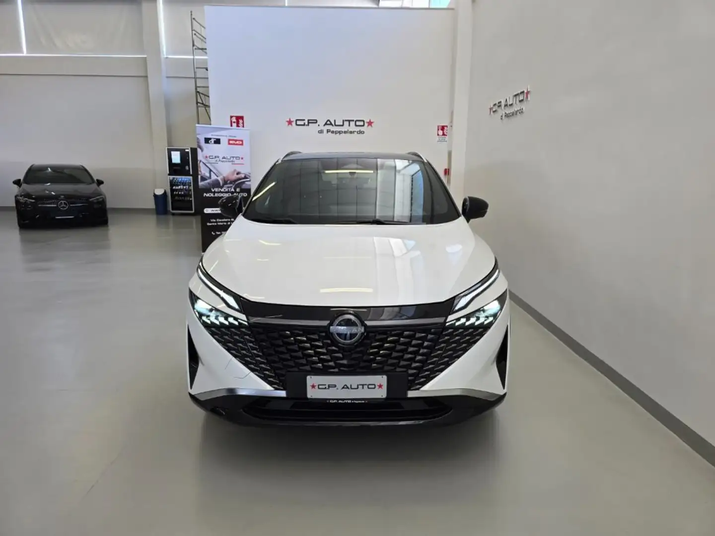 Nissan Qashqai MHEV 158 CV Xtronic Tekna Wit - 2