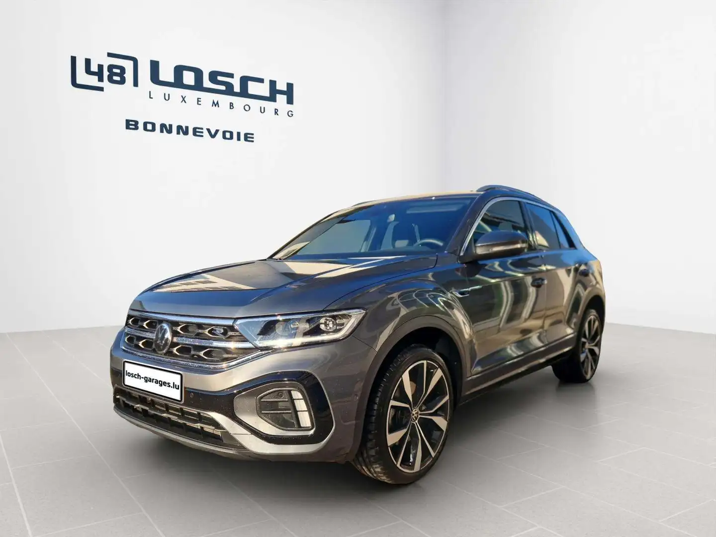 Volkswagen T-Roc R-Line 2.0 TDI DSG Grijs - 2