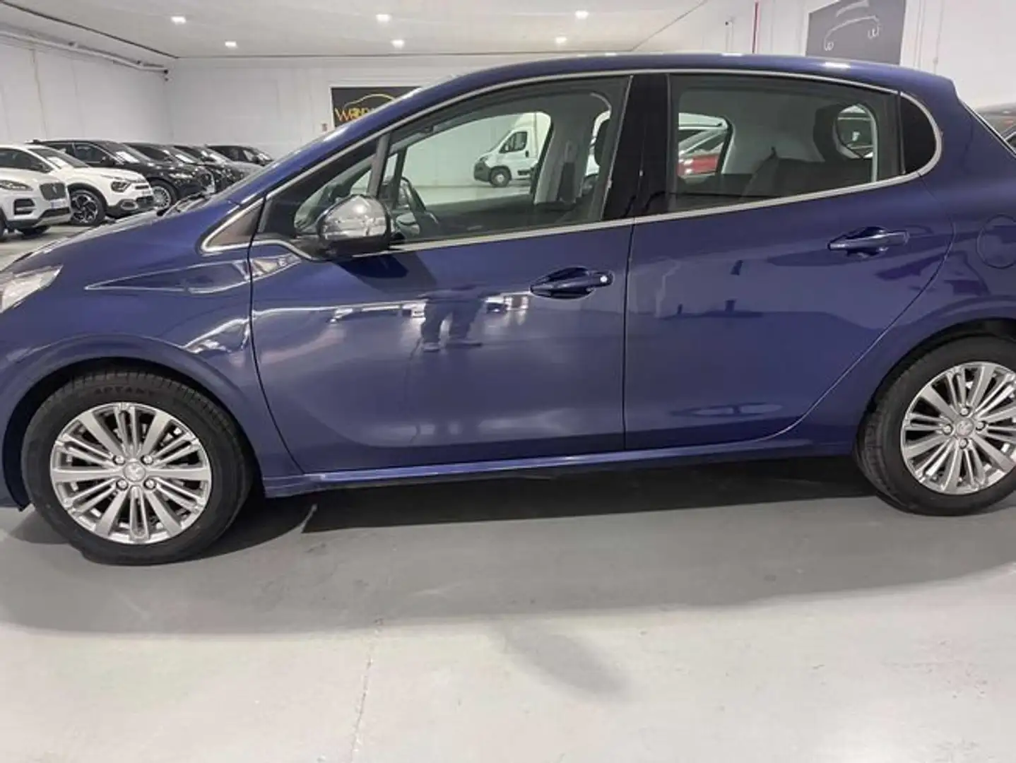 Peugeot 208 1.2 PureTech Style 82 Azul - 2