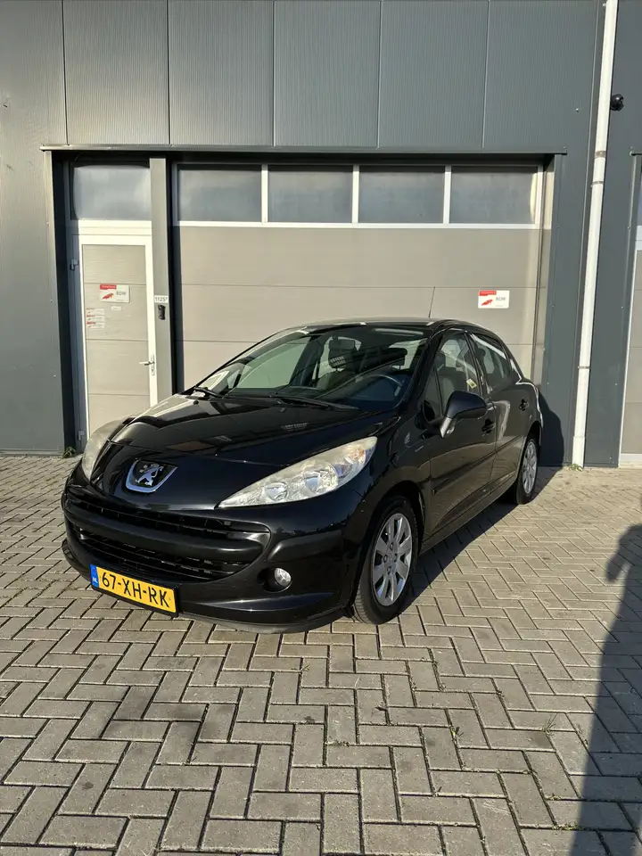 Peugeot 207