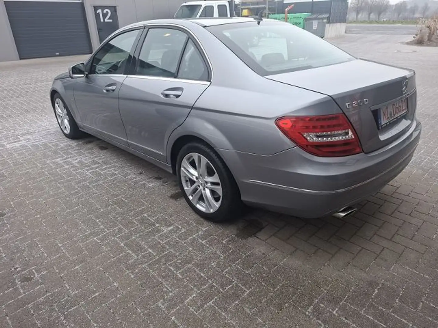 Mercedes-Benz C 200 Automatik 2.Hd.Scheckh. Steuerkette neu Silber - 2