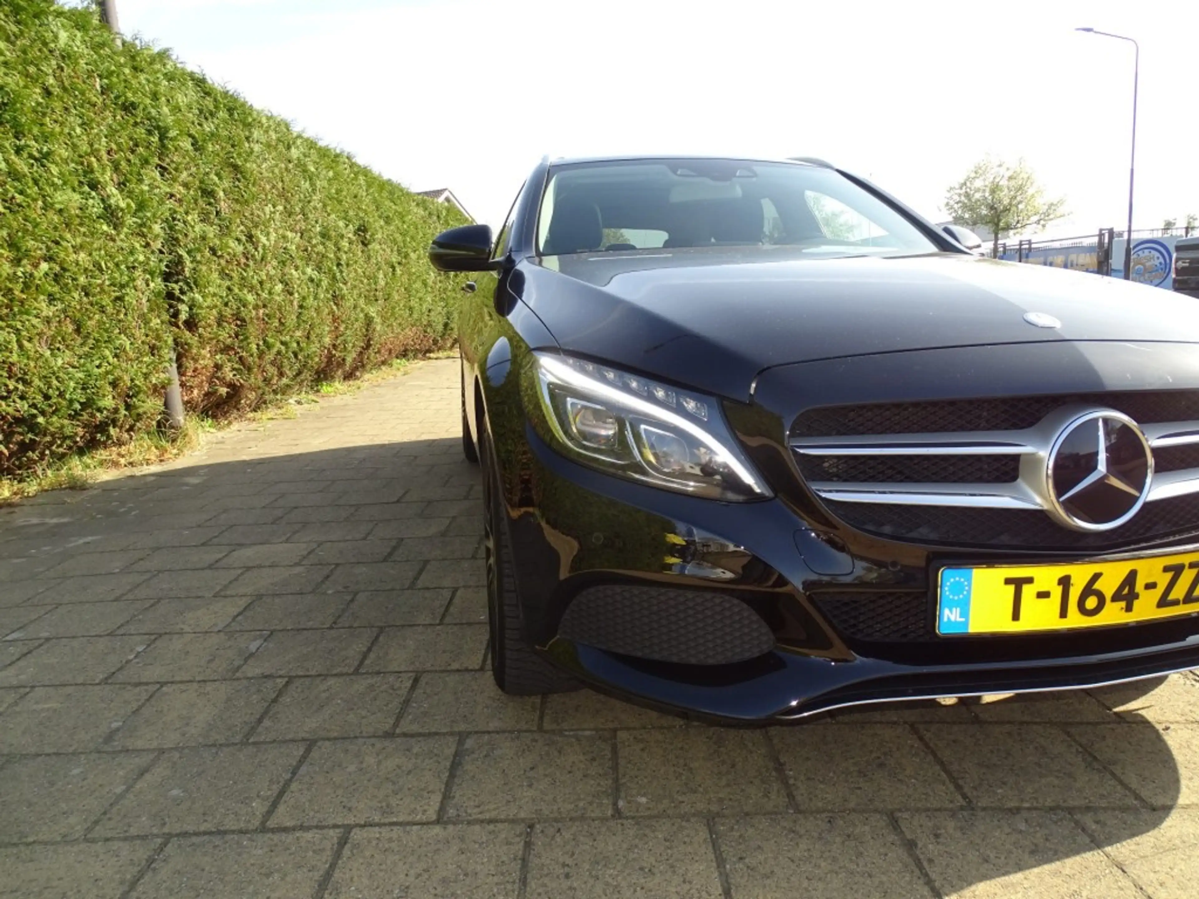 Mercedes-Benz C 400 C400 AMG 4Matic Premium plus -Hlf Leer-Pano-Clima- — photo 5