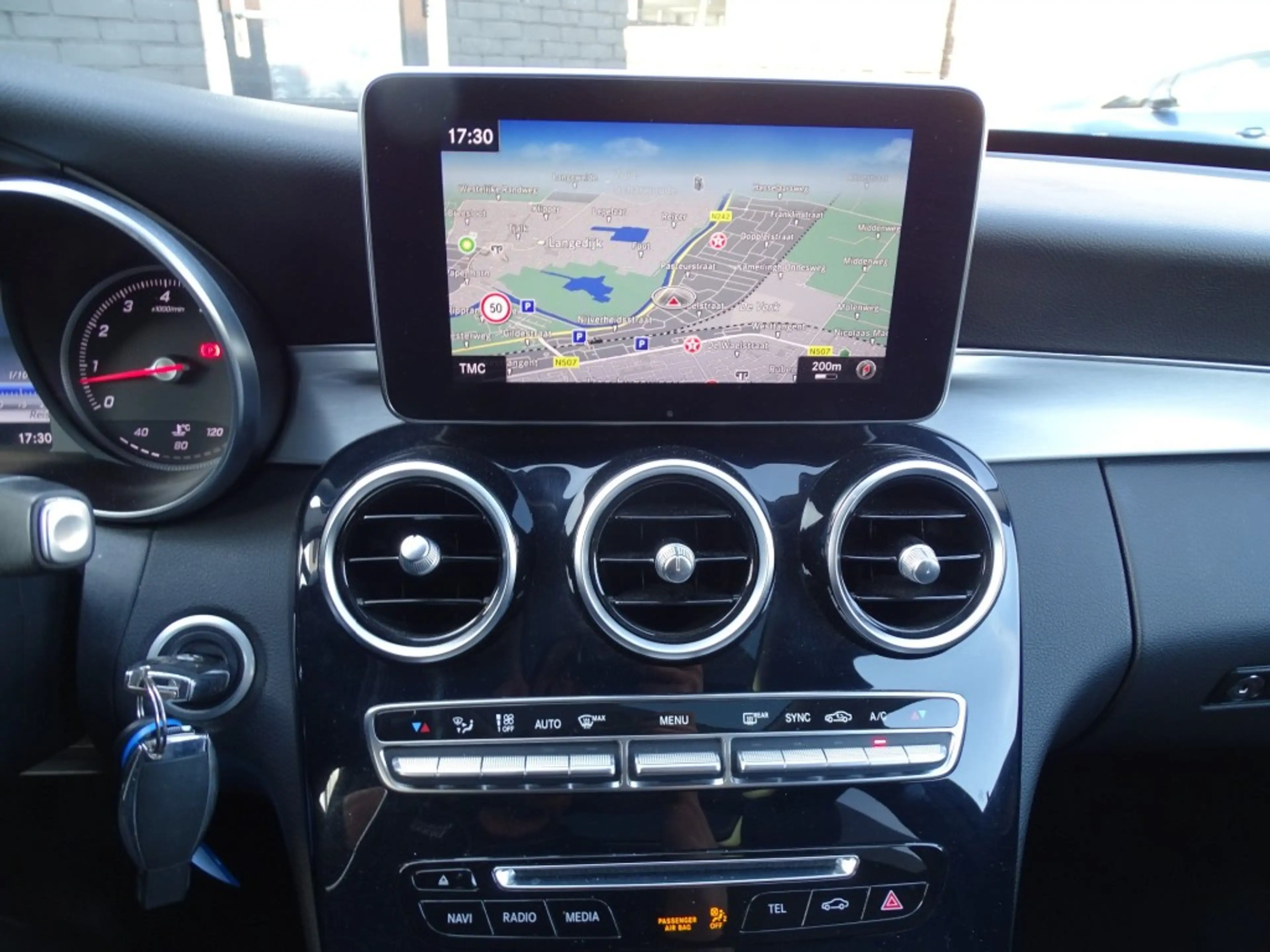 Mercedes-Benz C 400 C400 AMG 4Matic Premium plus -Hlf Leer-Pano-Clima- — photo 8
