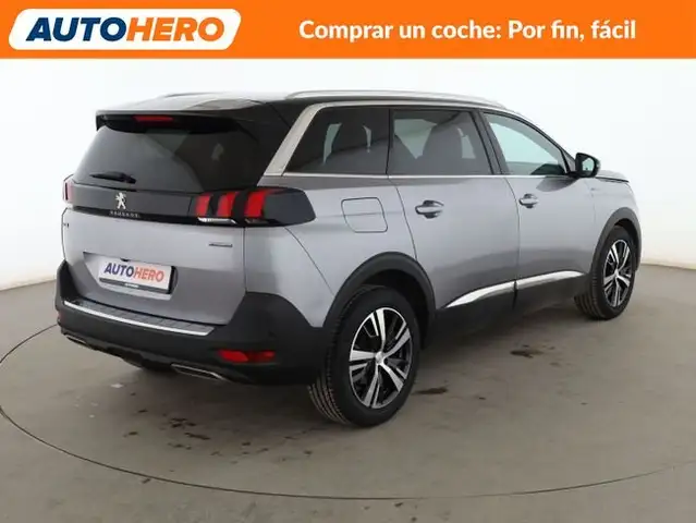 Peugeot 5008 view 6