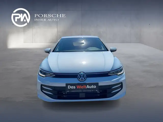 Volkswagen Golf view 8
