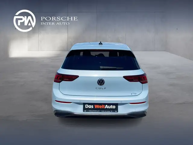 Volkswagen Golf view 4