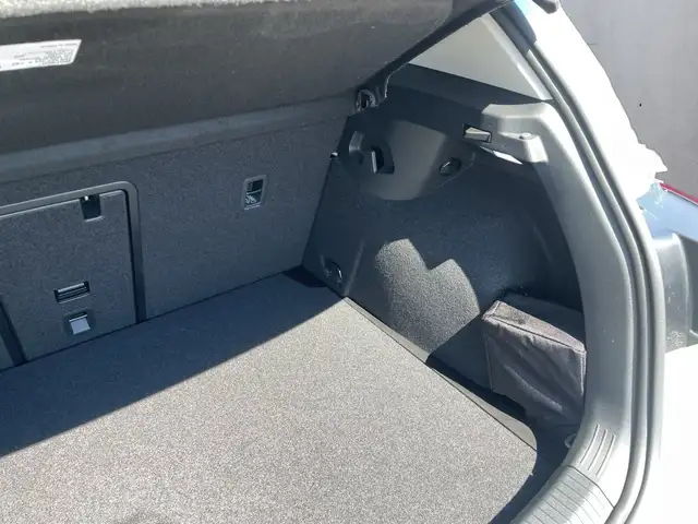 Volkswagen Golf view 15