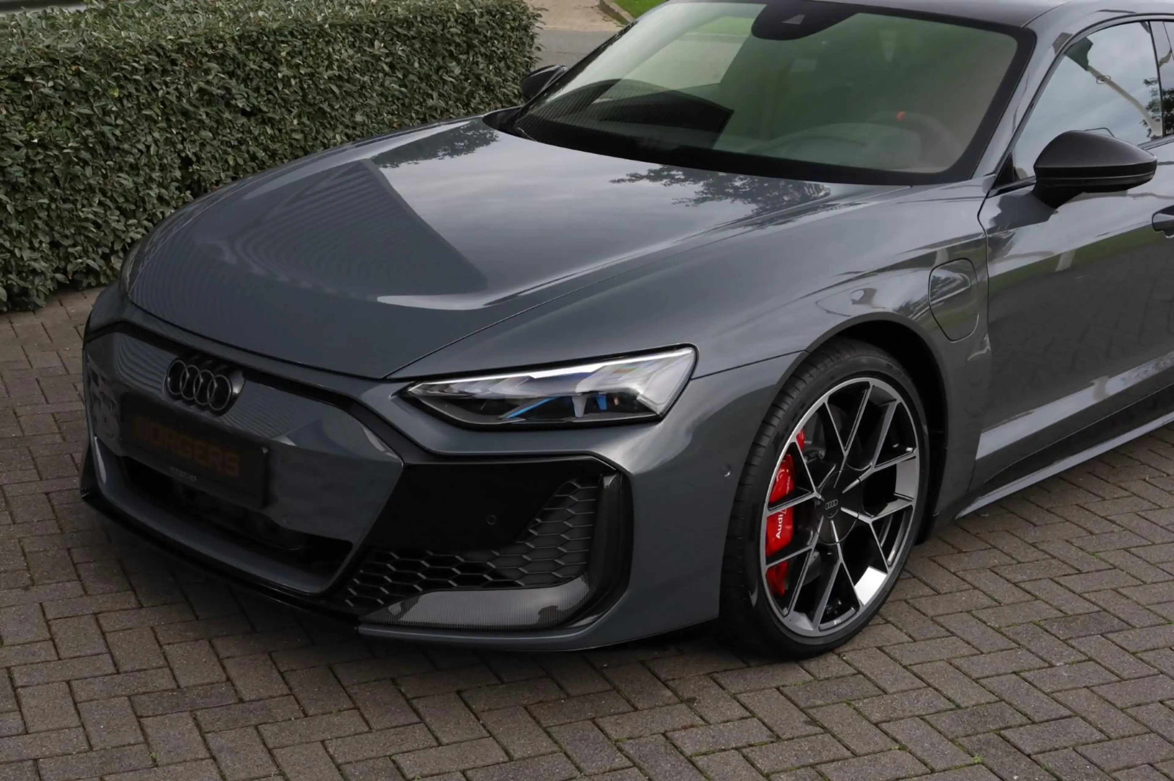 Audi RS e-tron GT Carbon l Keramisch l Massage l Vierwielsturing — photo 36
