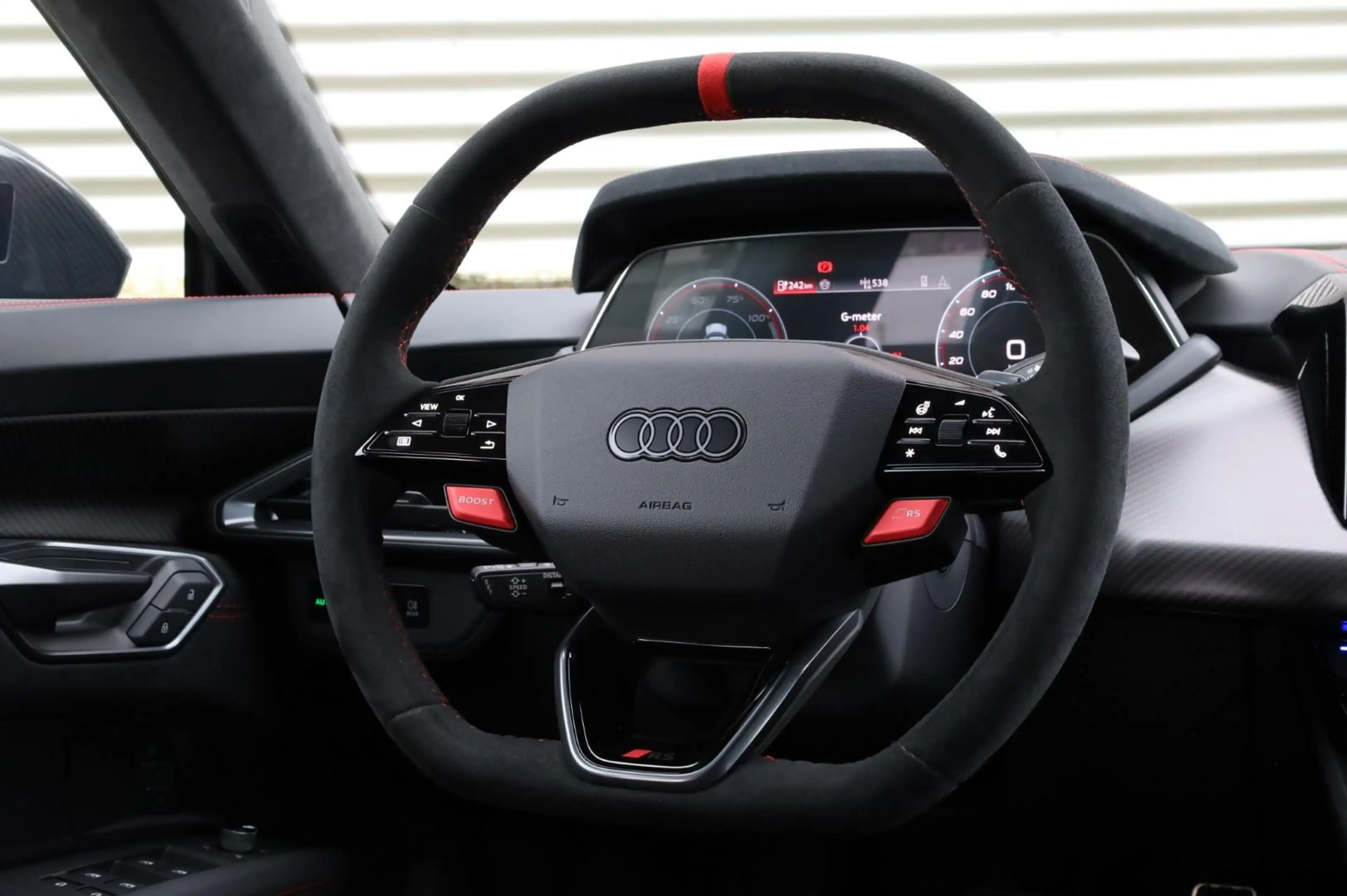 Audi RS e-tron GT Carbon l Keramisch l Massage l Vierwielsturing — photo 16