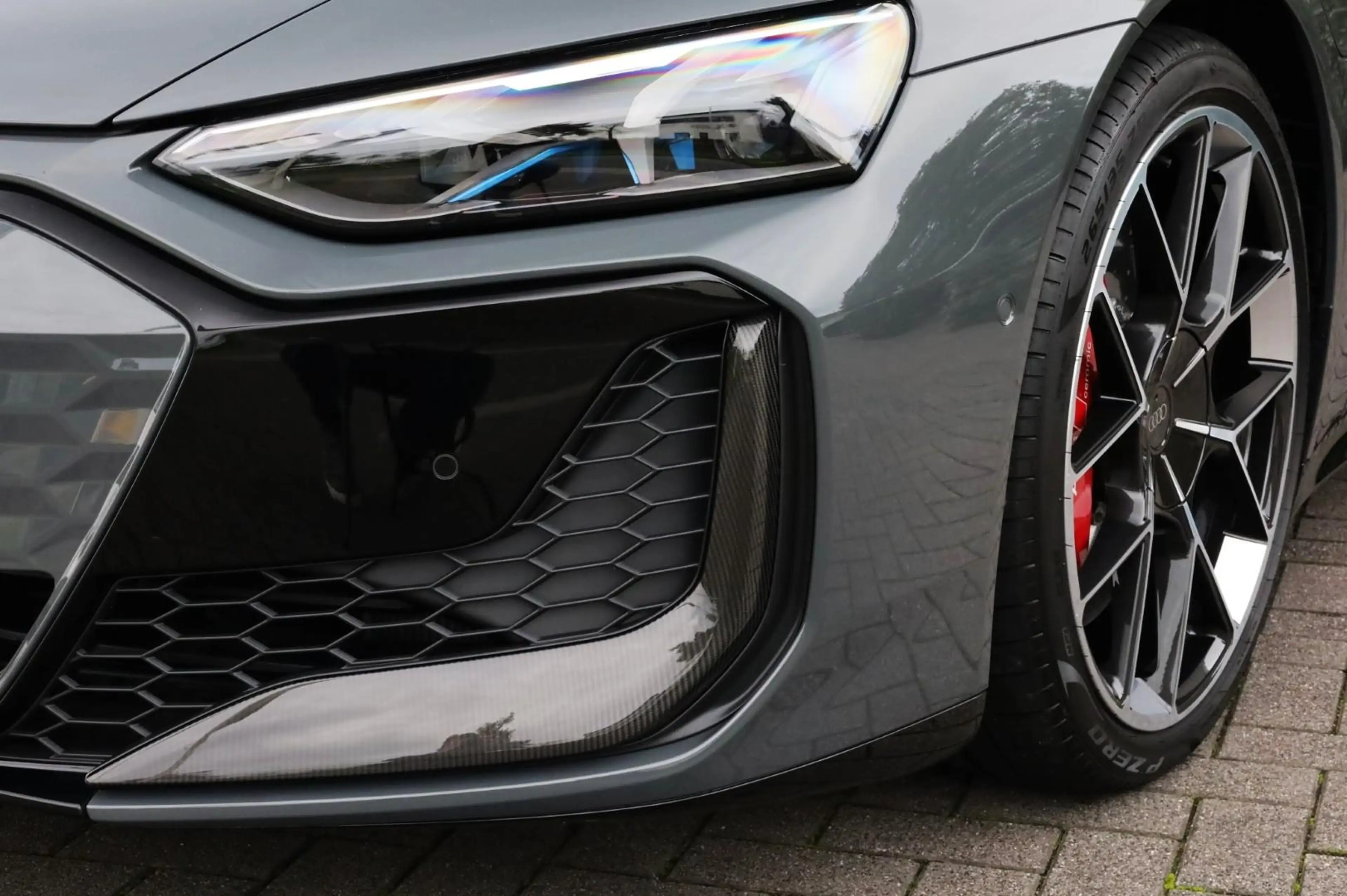 Audi RS e-tron GT Carbon l Keramisch l Massage l Vierwielsturing — photo 25