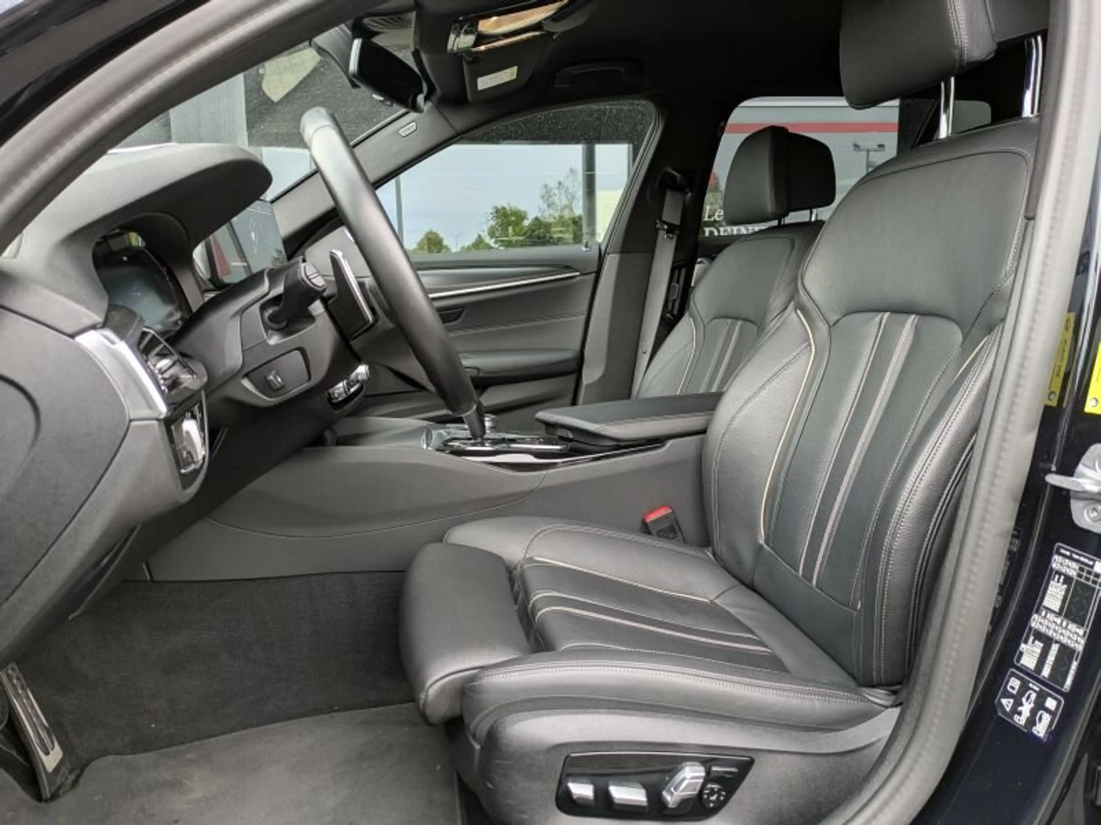BMW 540 d xDrive Tour. M Sport LiveCockpit. Laser — photo 5