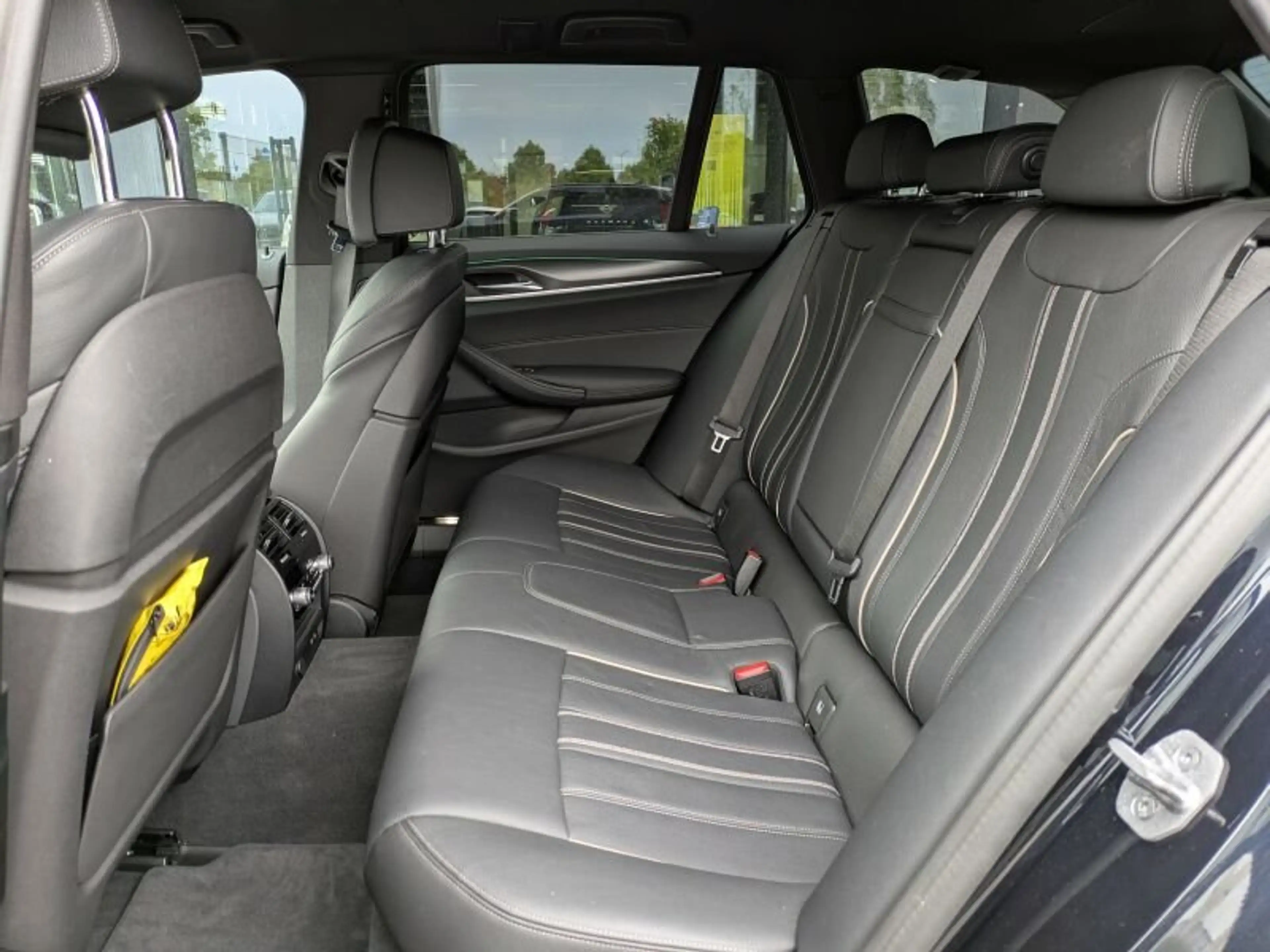 BMW 540 d xDrive Tour. M Sport LiveCockpit. Laser — photo 6