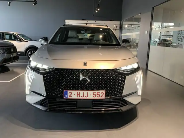 DS Automobiles DS 7 1 E-Tense 4x4 300 Esprit de Voyage