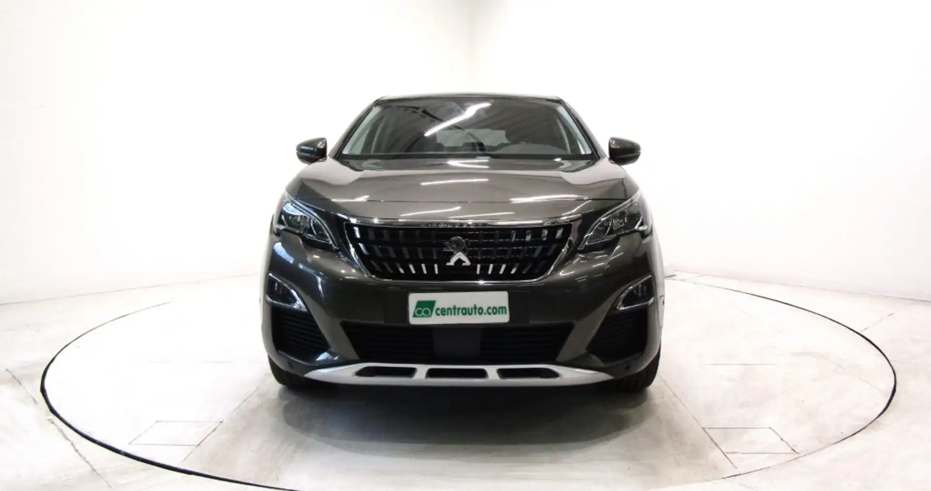 Peugeot 3008 1.5 BlueHDi EAT8 Allure 5P Automatico Gris - 2