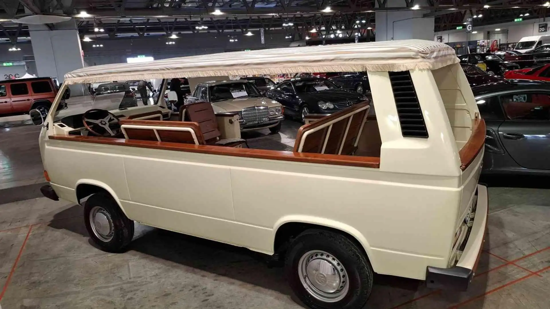 Volkswagen T3 CARROZZERIA APERTA 8 POSTI Beige - 1