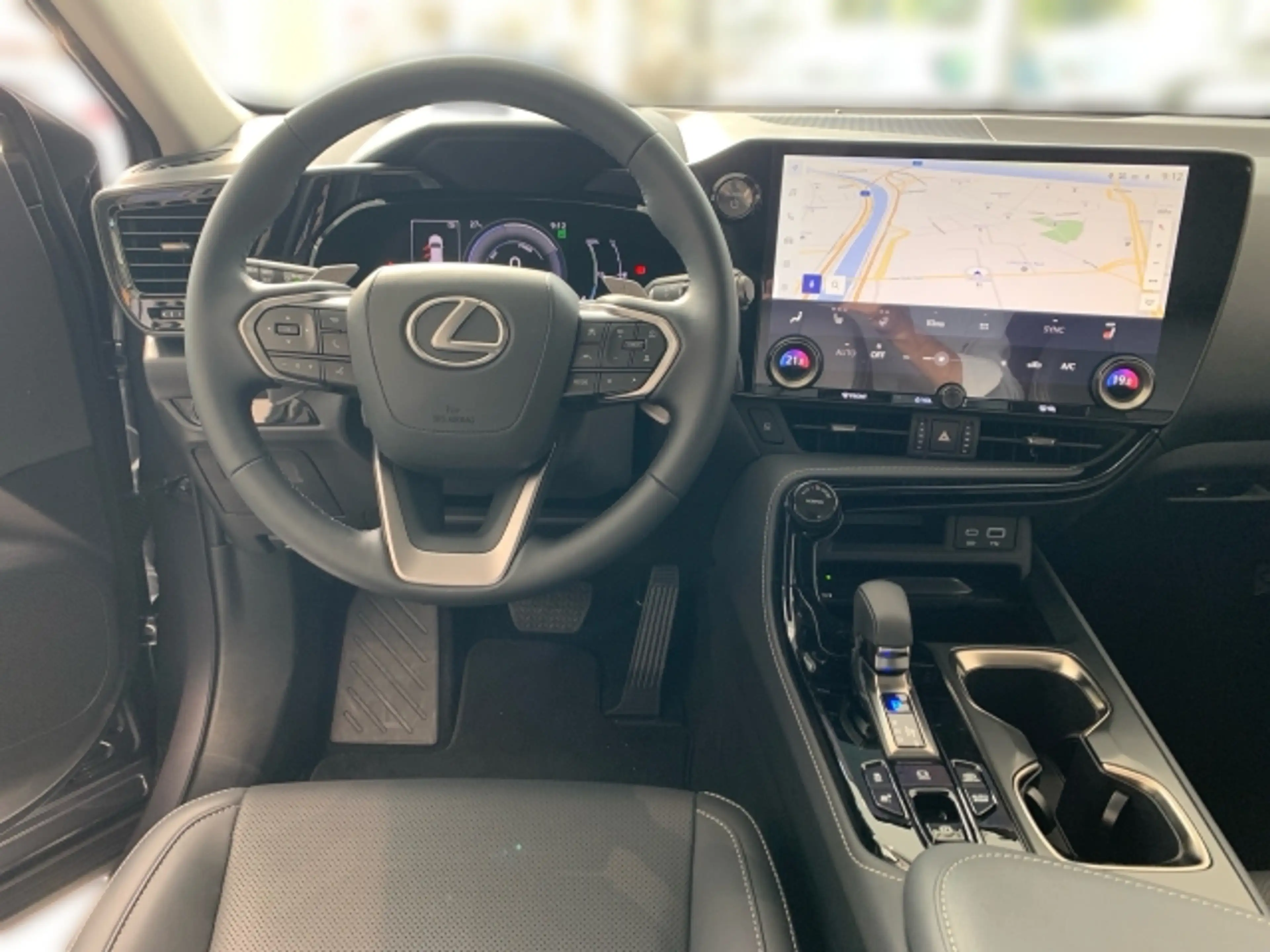 Lexus NX 350h NX SUV Executive 350h FWD — photo 8