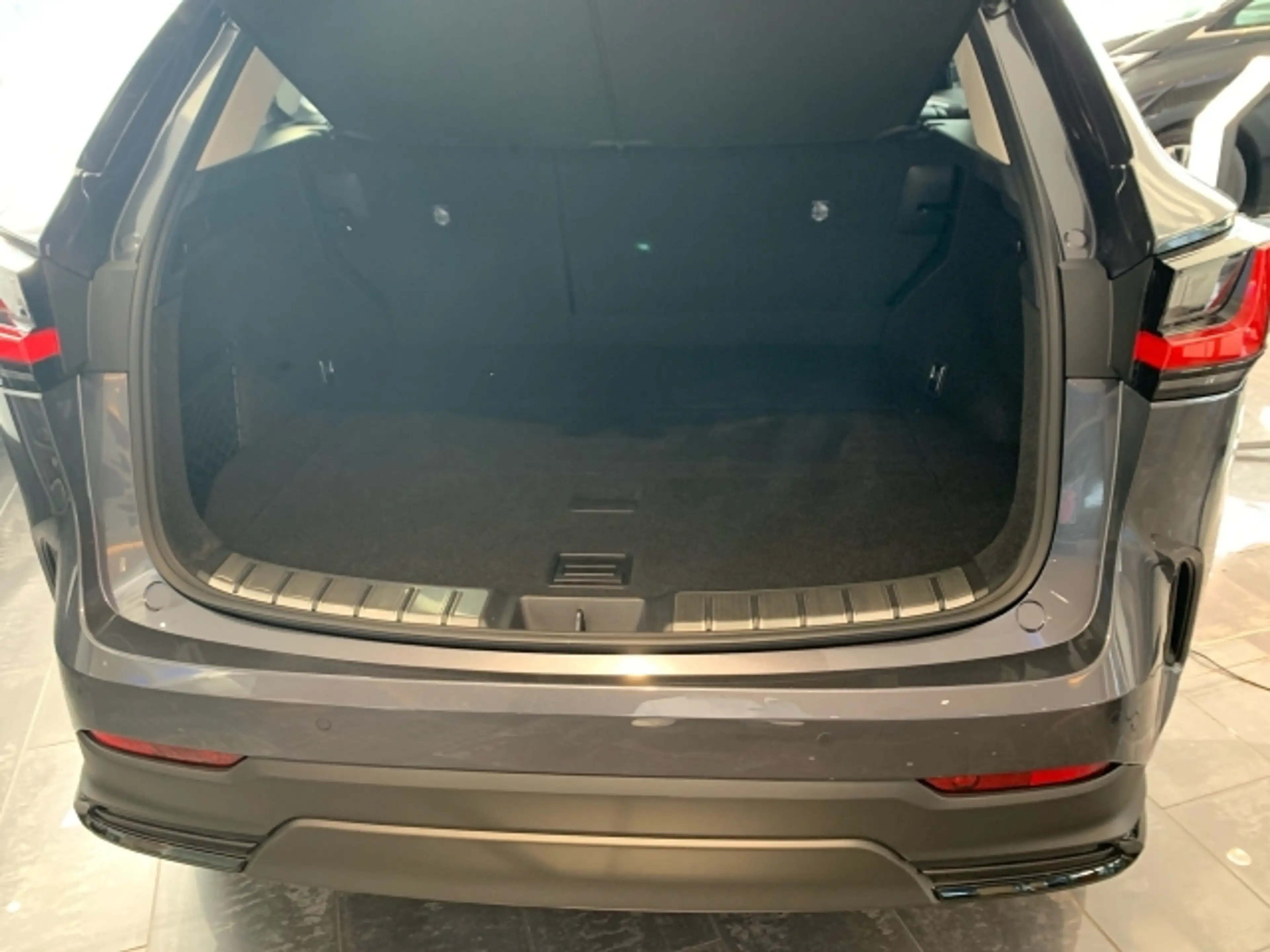 Lexus NX 350h NX SUV Executive 350h FWD — photo 10
