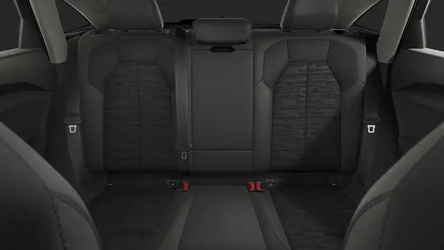 Audi Q5 view 10