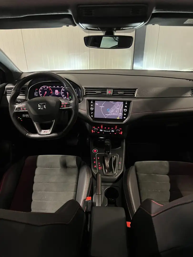 SEAT Ibiza 1.0 TSI FR 116PK DSG Pano Beats Virtual Camera Schwarz - 2