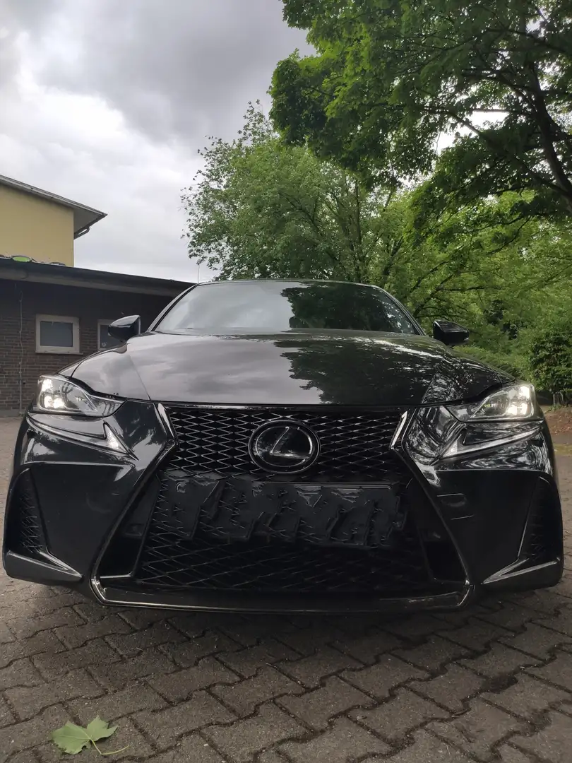 Lexus IS 300 300h F SPORT - 1
