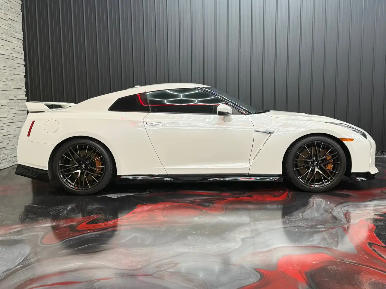 Nissan GT-R снимка Nissan GT-R