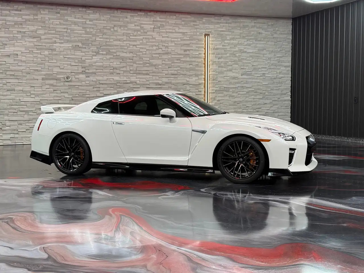 Nissan GT-R снимка Nissan GT-R
