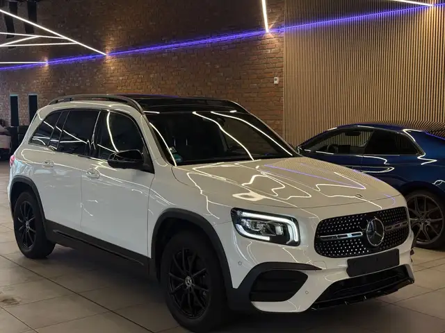 Mercedes-Benz GLB 250 *AMG LINE*PANO*BURMESTER*360 KAM*NIGHT*