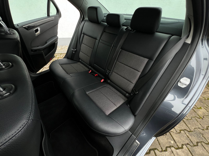 Mercedes-Benz E 350 CDI Lim. 4Matic*Avantgarde*ILS*Distr.*18" — photo 15