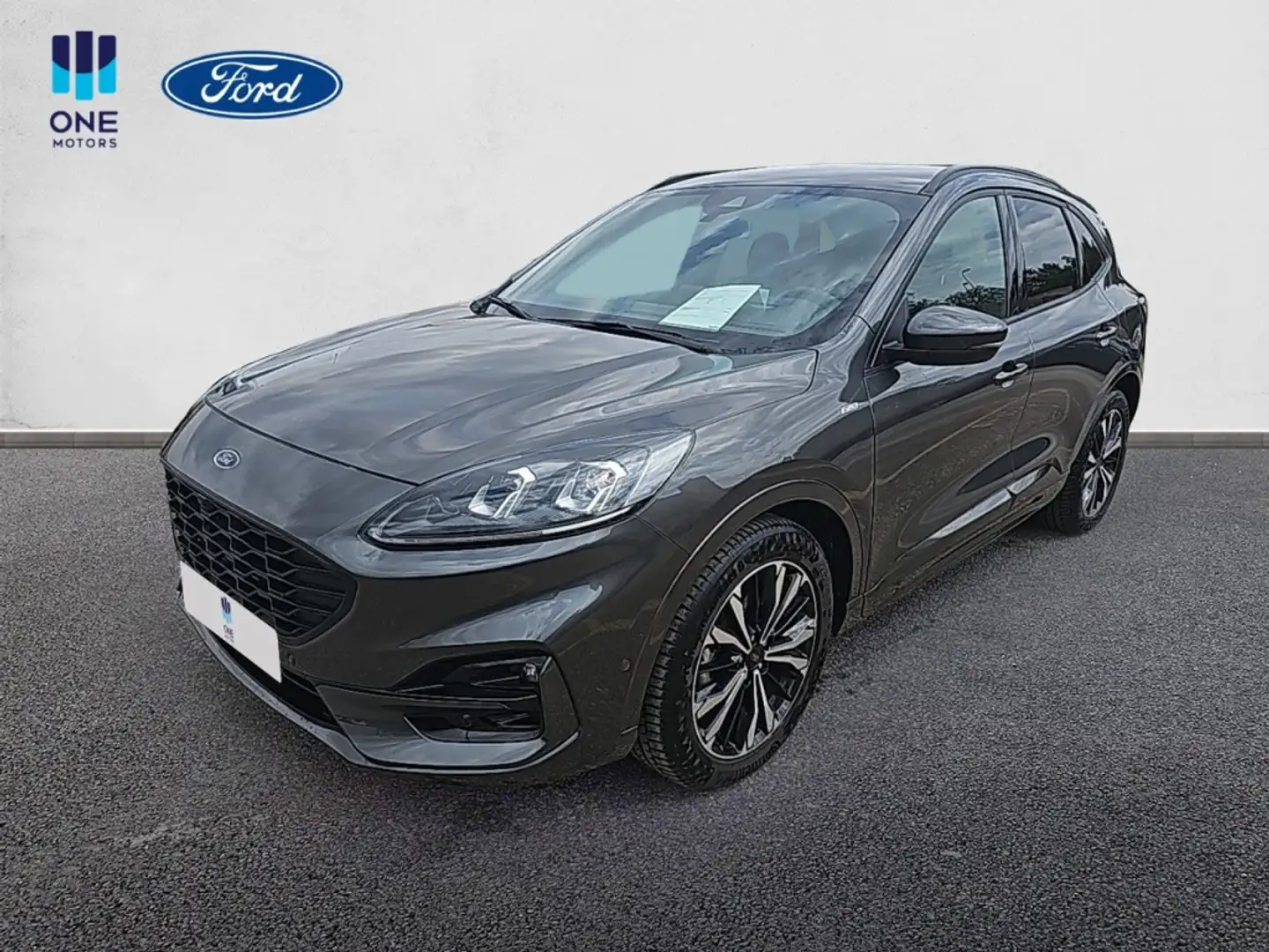 Ford Kuga 1.5 EcoBoost ST-Line X FWD 150 Grau - 1