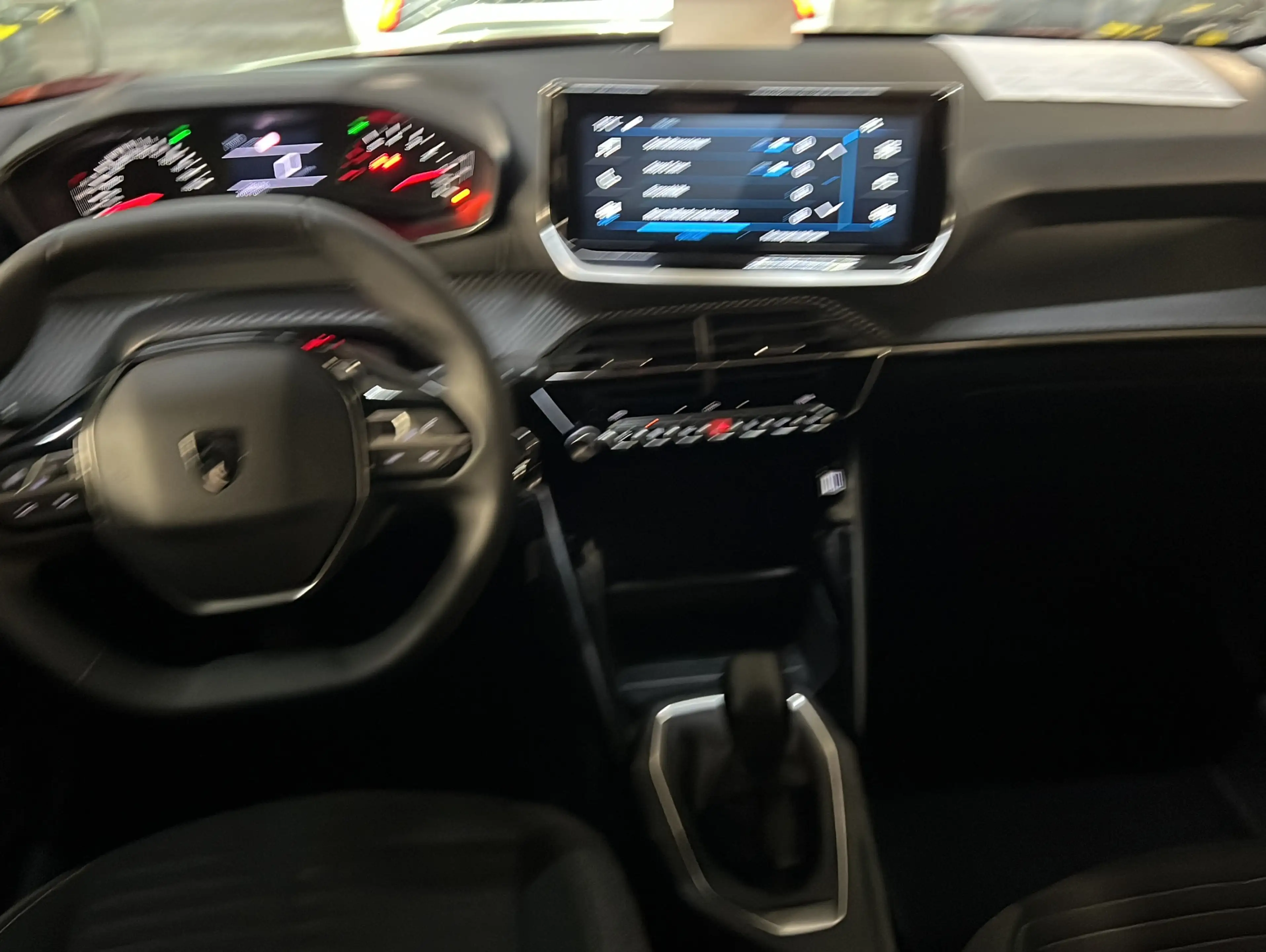 Peugeot 208 Pure Tech Active*Klima*Einparkhilfe*LED*DAB — photo 3