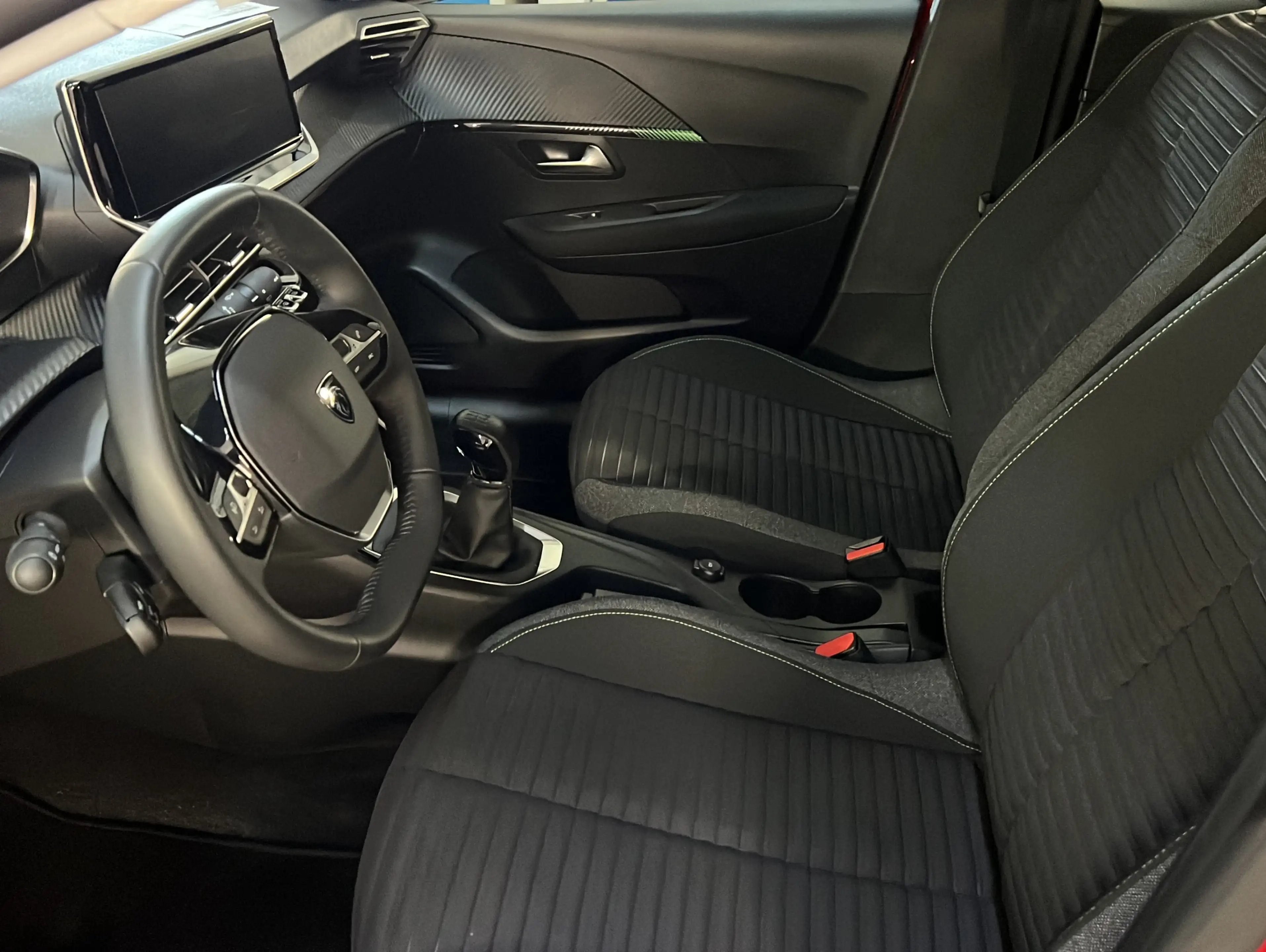 Peugeot 208 Pure Tech Active*Klima*Einparkhilfe*LED*DAB — photo 6