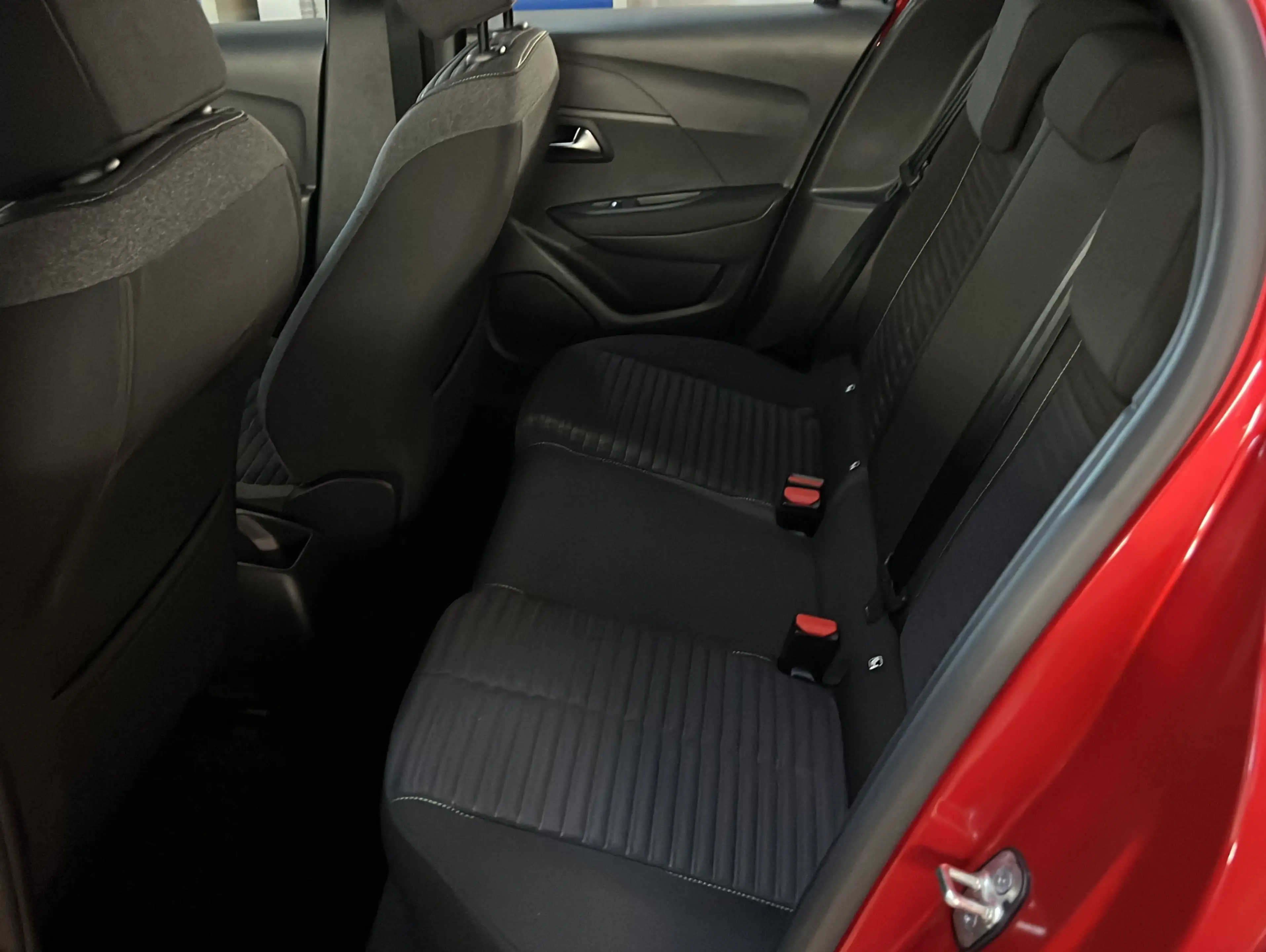 Peugeot 208 Pure Tech Active*Klima*Einparkhilfe*LED*DAB — photo 12