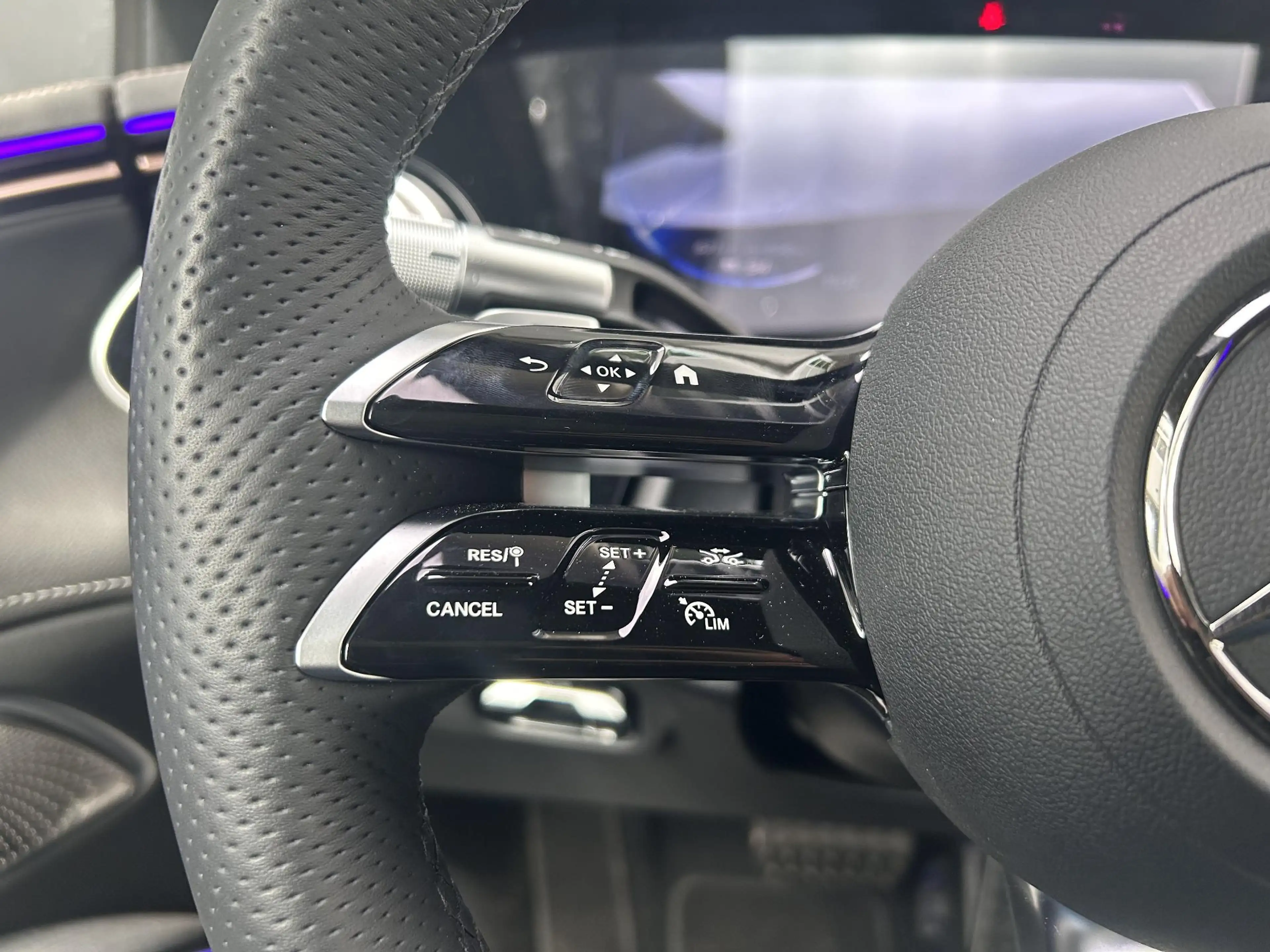 Mercedes-Benz EQS 450+ AMG Line 108 kWh | Hyperscreen | Burmester 3D — photo 10