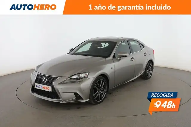 Lexus IS F 300h SPORT