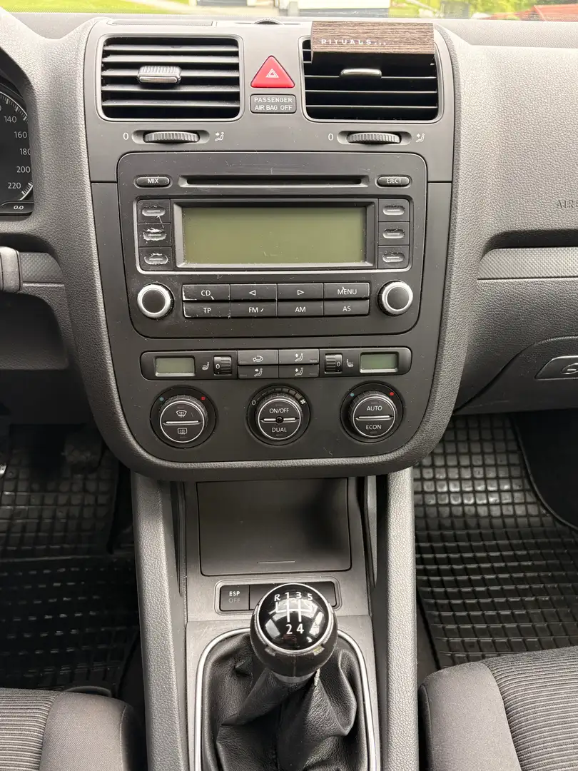 Volkswagen Golf Golf Comfortline 1,4 Comfortline Silber - 2