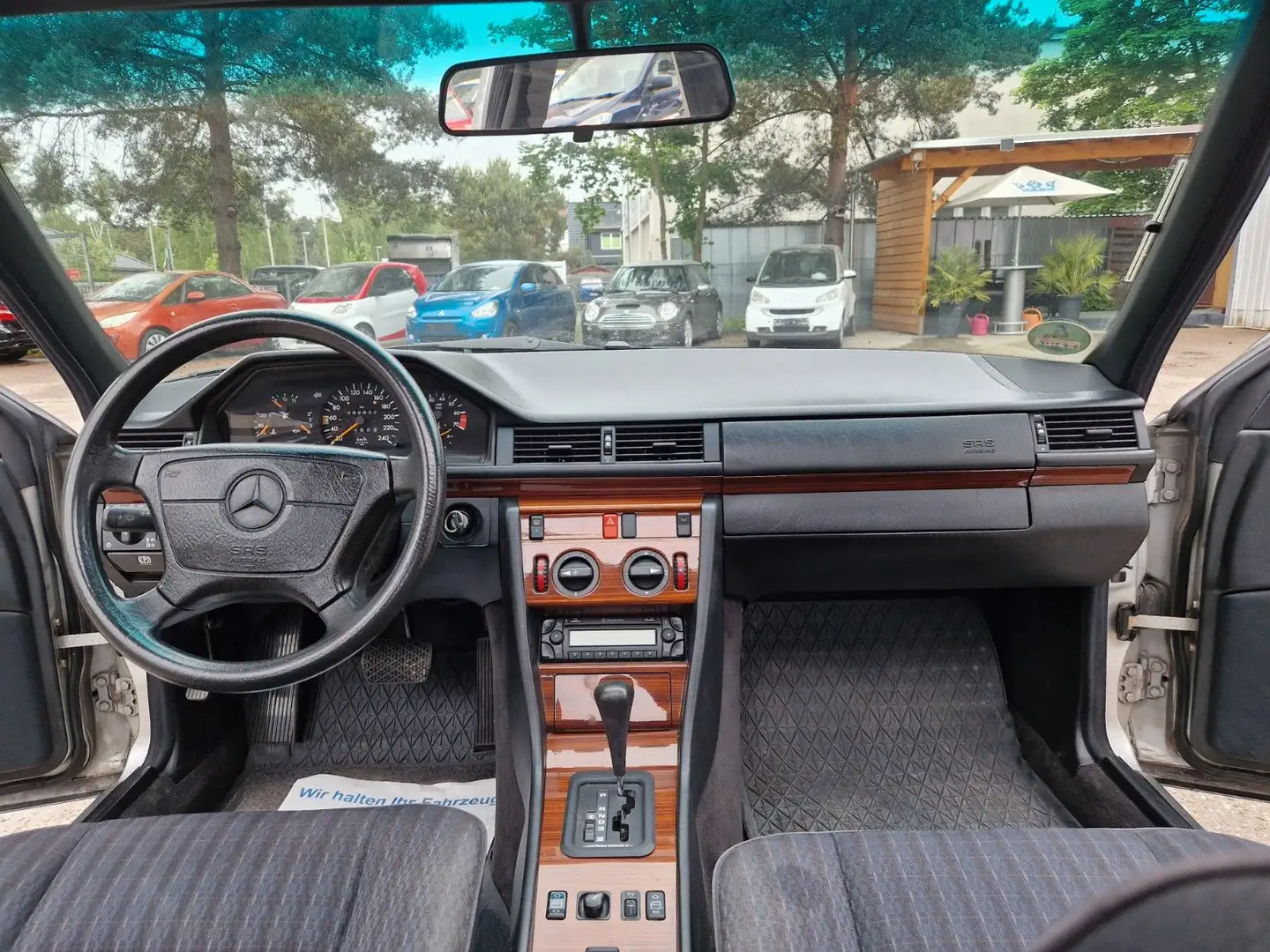 Mercedes-Benz E 220 W124 TÜV+H-ZULASSUNG NEU AUS 1.HAND Zilver - 2