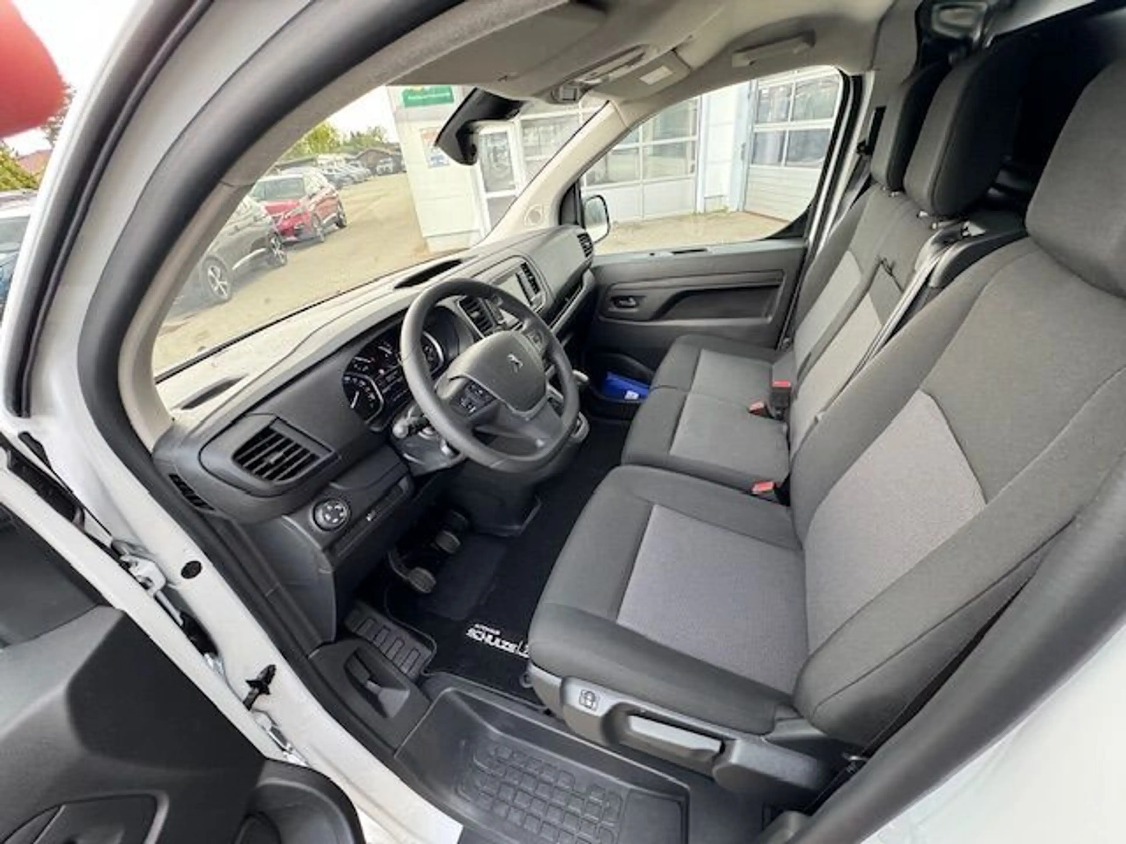 Peugeot Expert 2.0 BlueHDi 145 L2 EHZ — photo 5